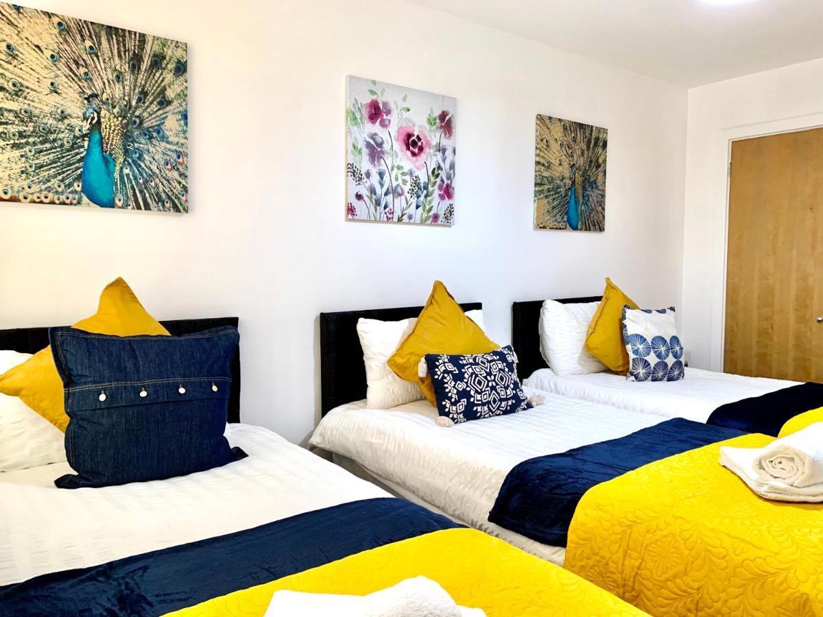 Central London 2 Bedrooms, Seperate Recption, Full Kitchen, Free Parking Eksteriør billede