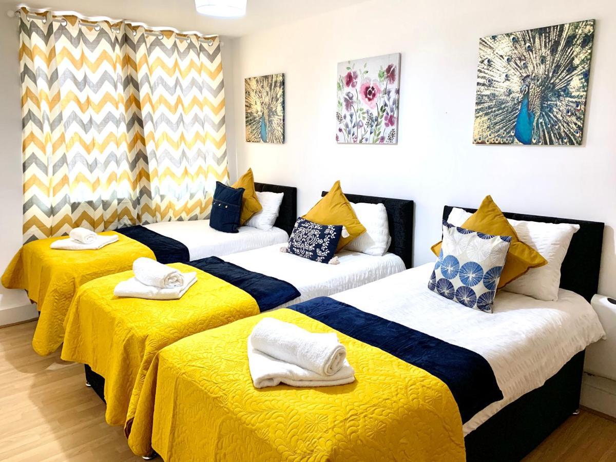 Central London 2 Bedrooms, Seperate Recption, Full Kitchen, Free Parking Eksteriør billede