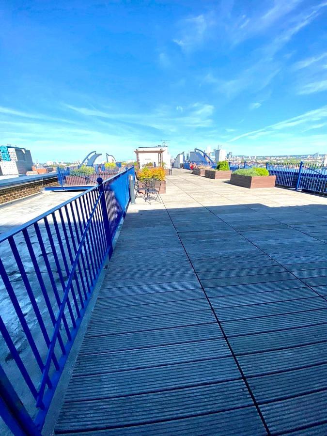 Central London 2 Bedrooms, Seperate Recption, Full Kitchen, Free Parking Eksteriør billede